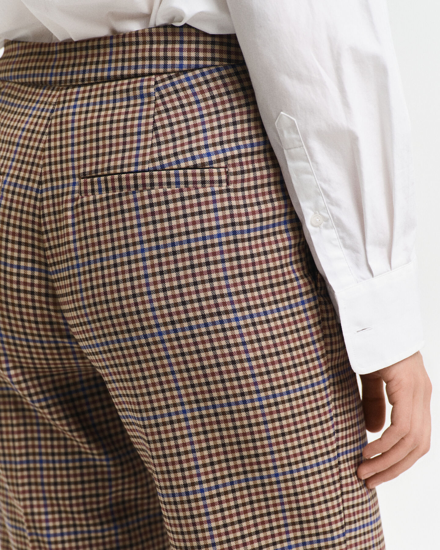 Pantalon habill&eacute; court