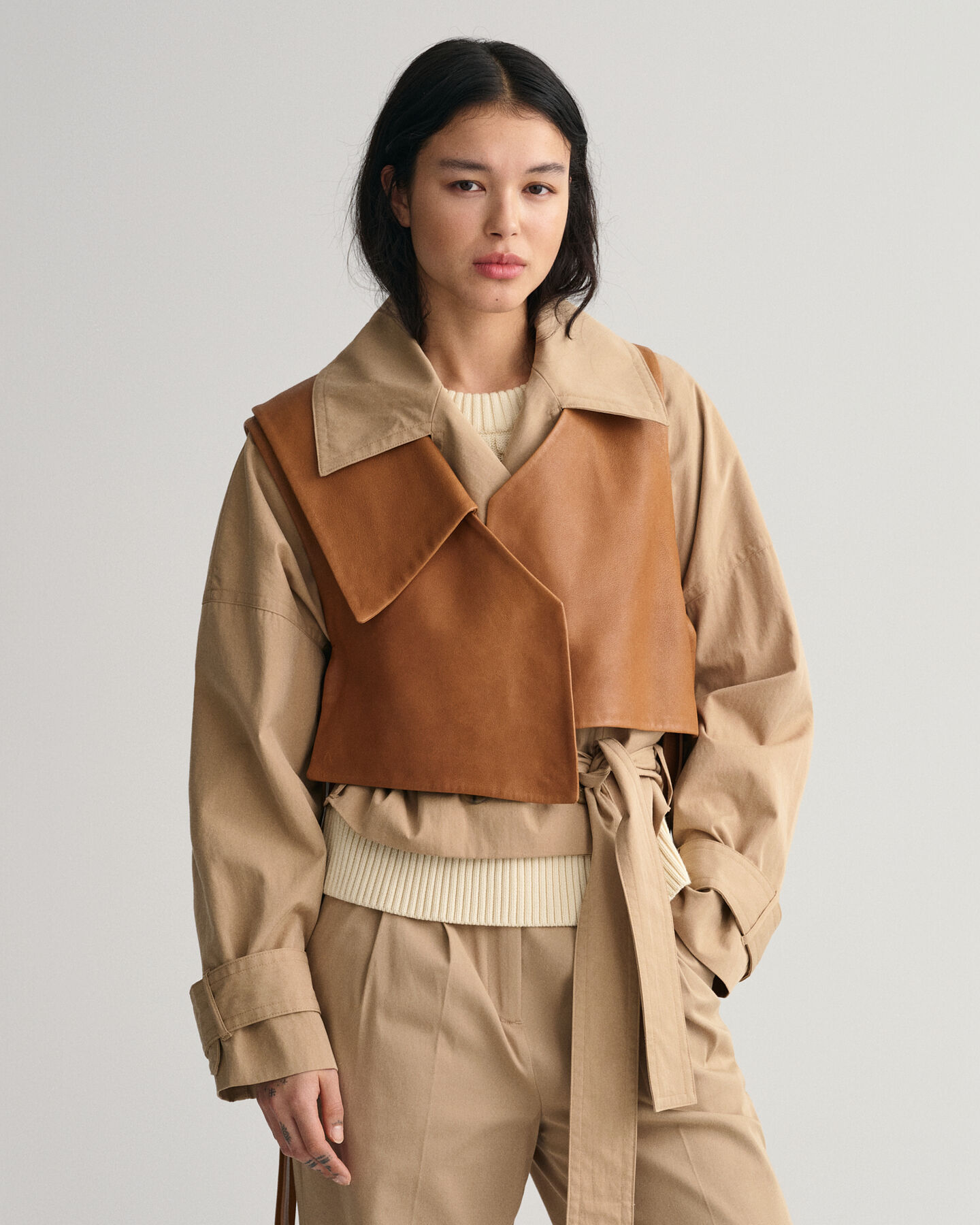 Leren bodywarmer met losse vorm