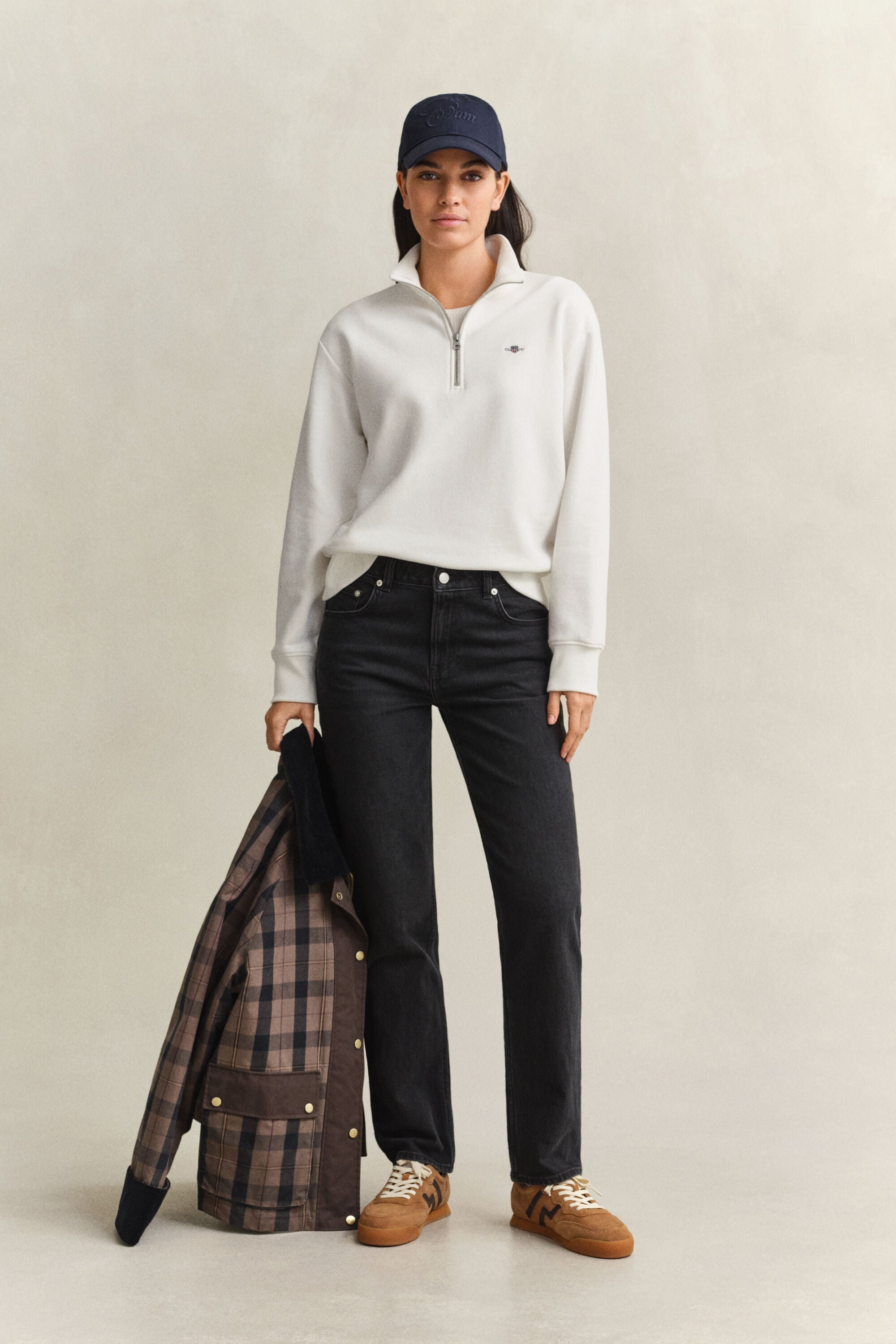 Sweat-shirt à demi-zip avec écusson