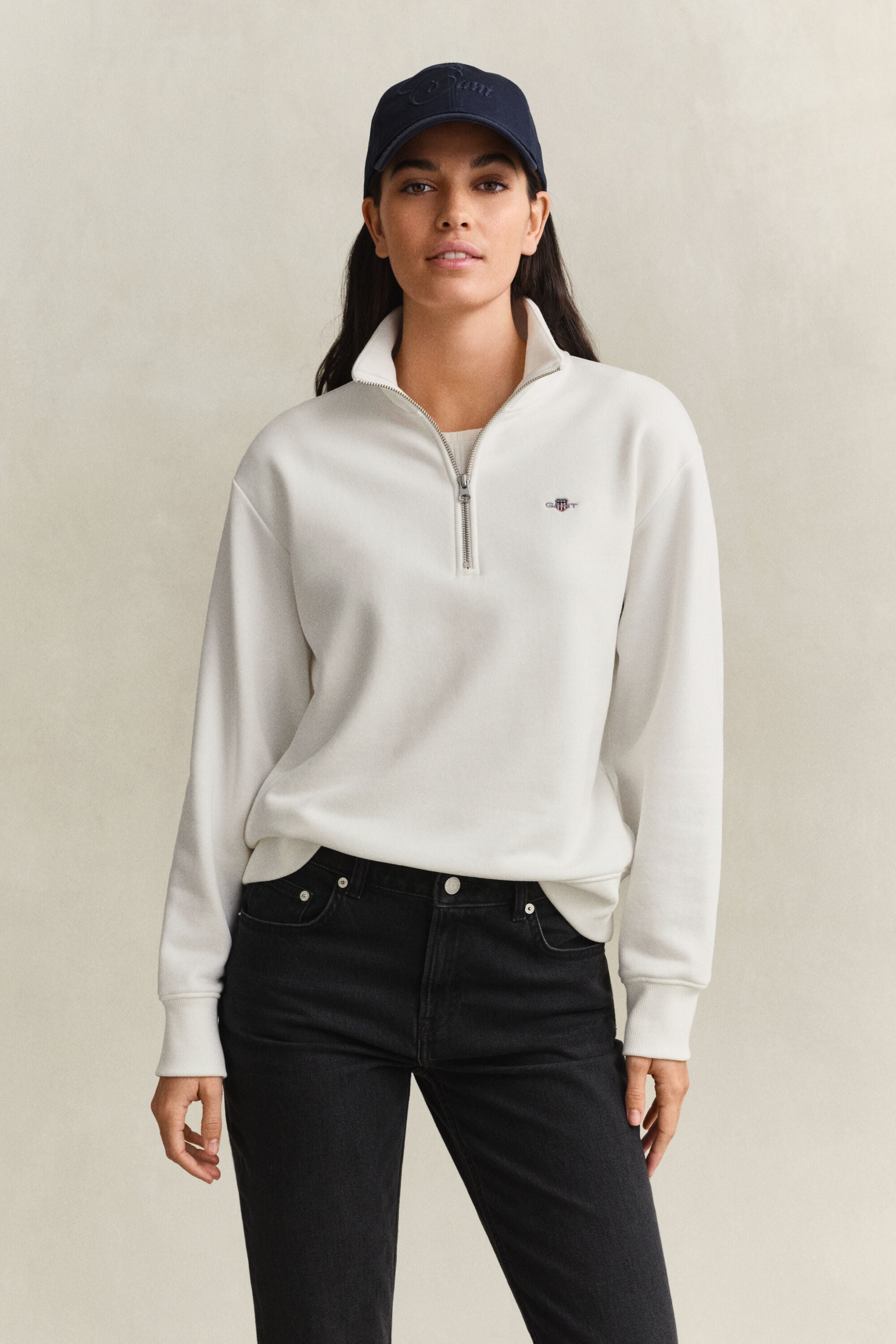 Sweat-shirt à demi-zip avec écusson