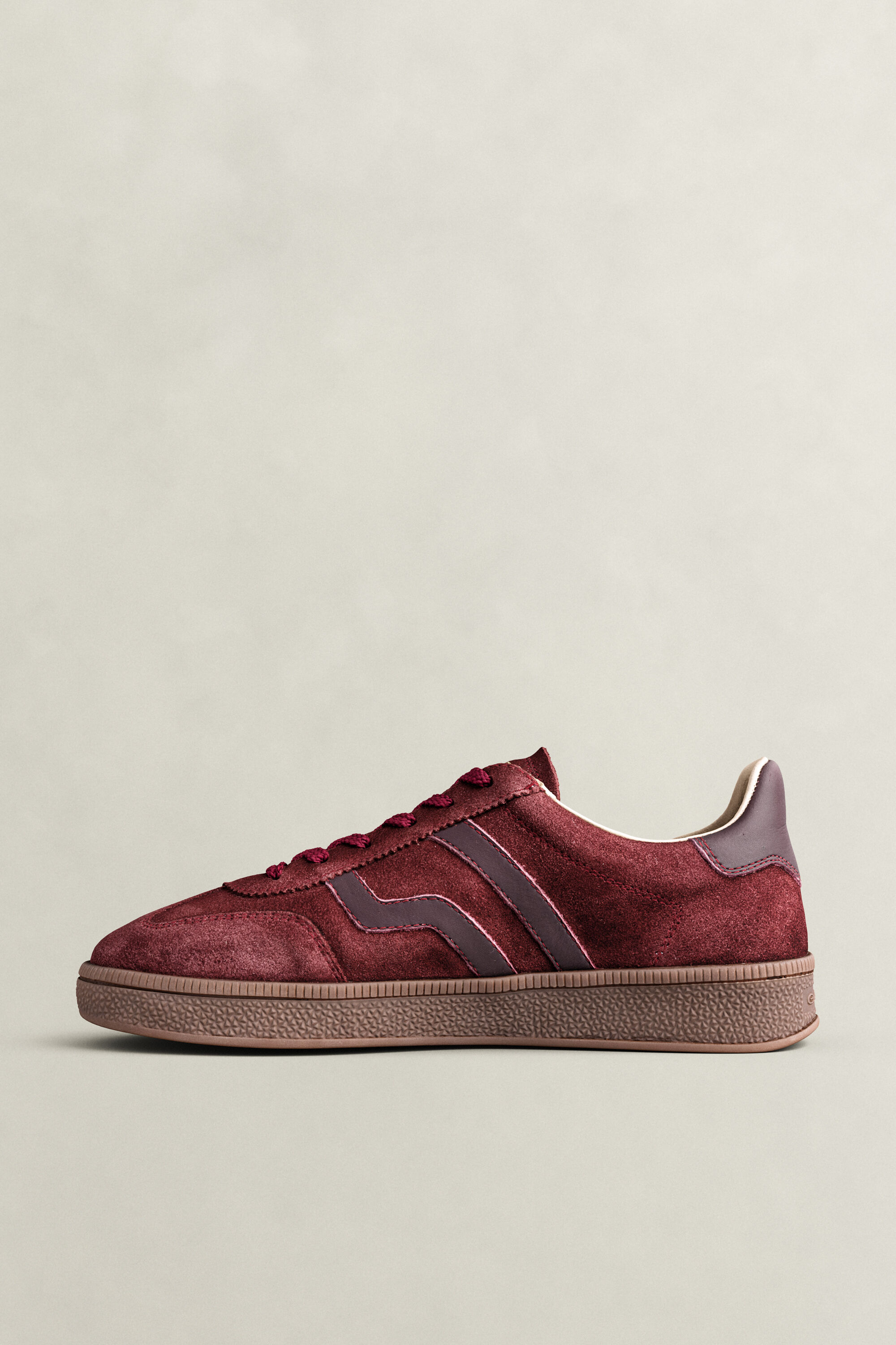Baskets en daim Cuzima