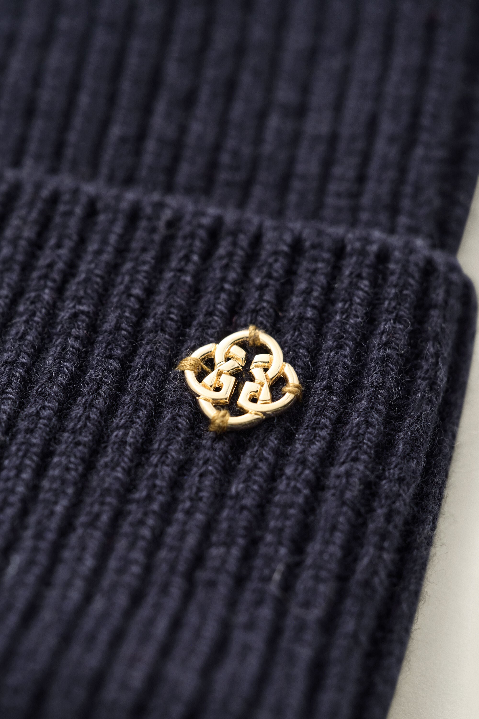 Beanie van geribde wol