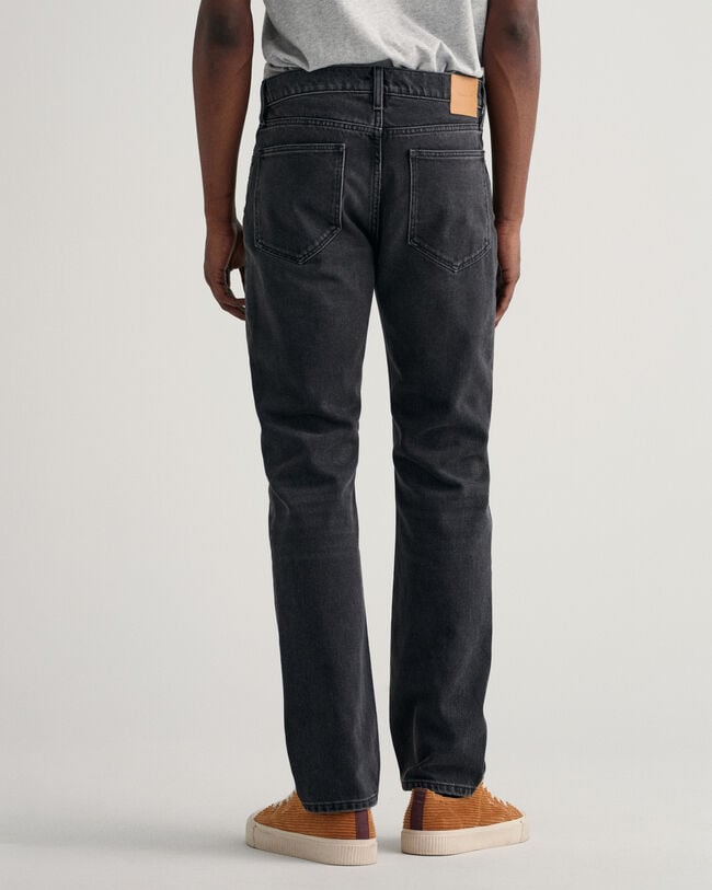 Arley Regular Fit Expressive Wash jeans