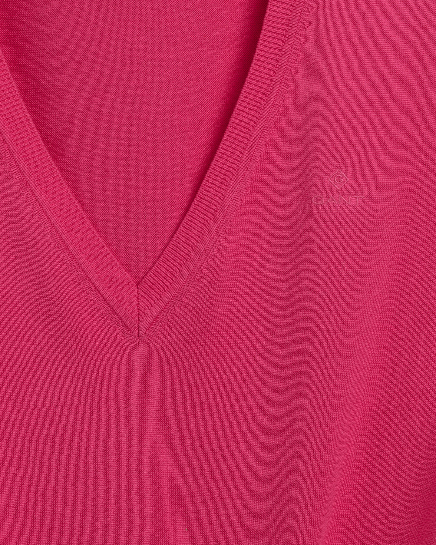 Pull col V en coton léger