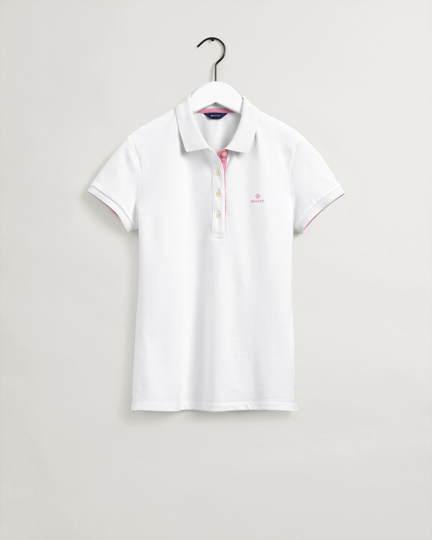 Piqu&eacute; poloshirt met contrasterende kraag