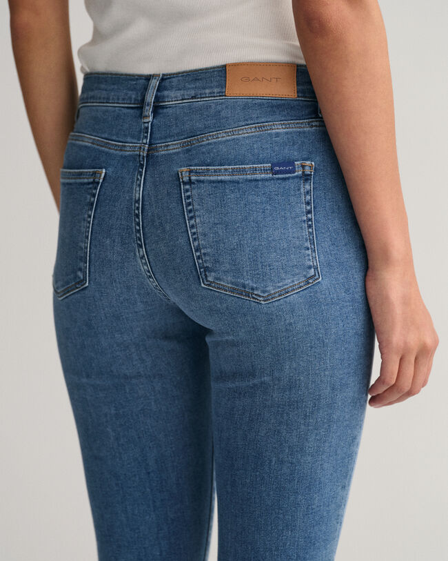 Nella Skinny Fit indigo Travel jeans