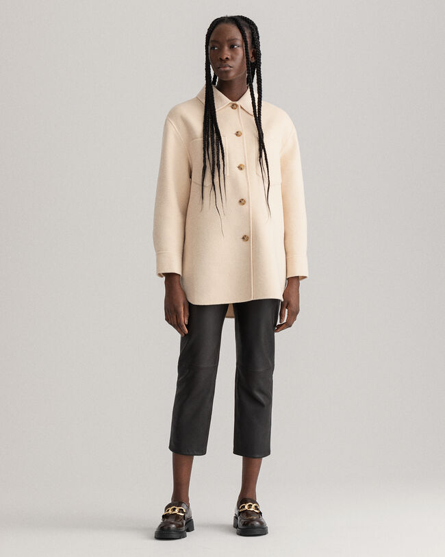 Met de hand gestikt hemdjack