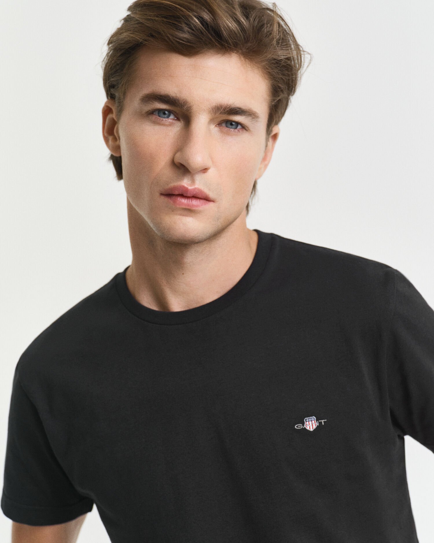 T-shirt coupe slim Shield
