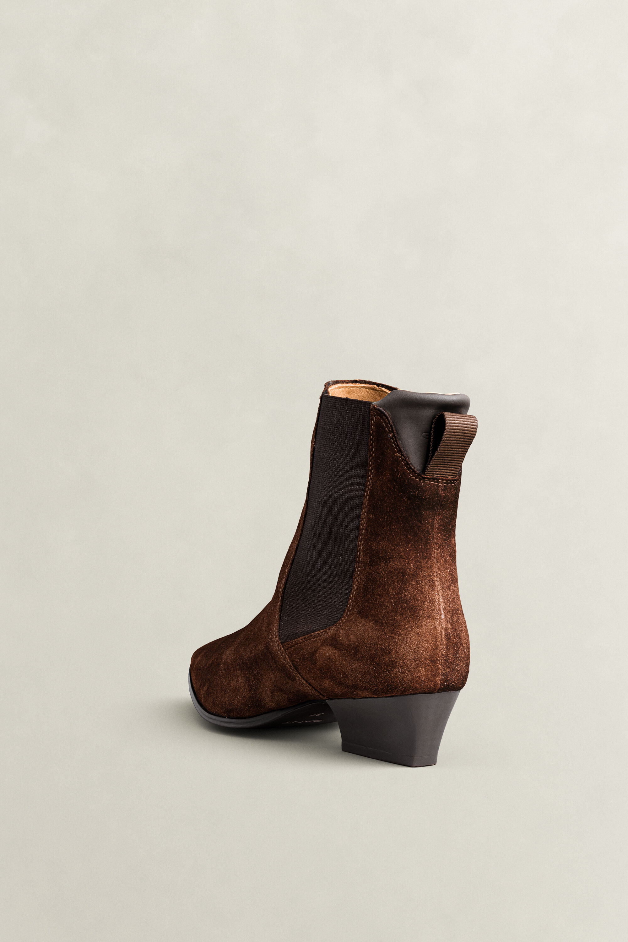 Bottines Chelsea en daim Bassotte