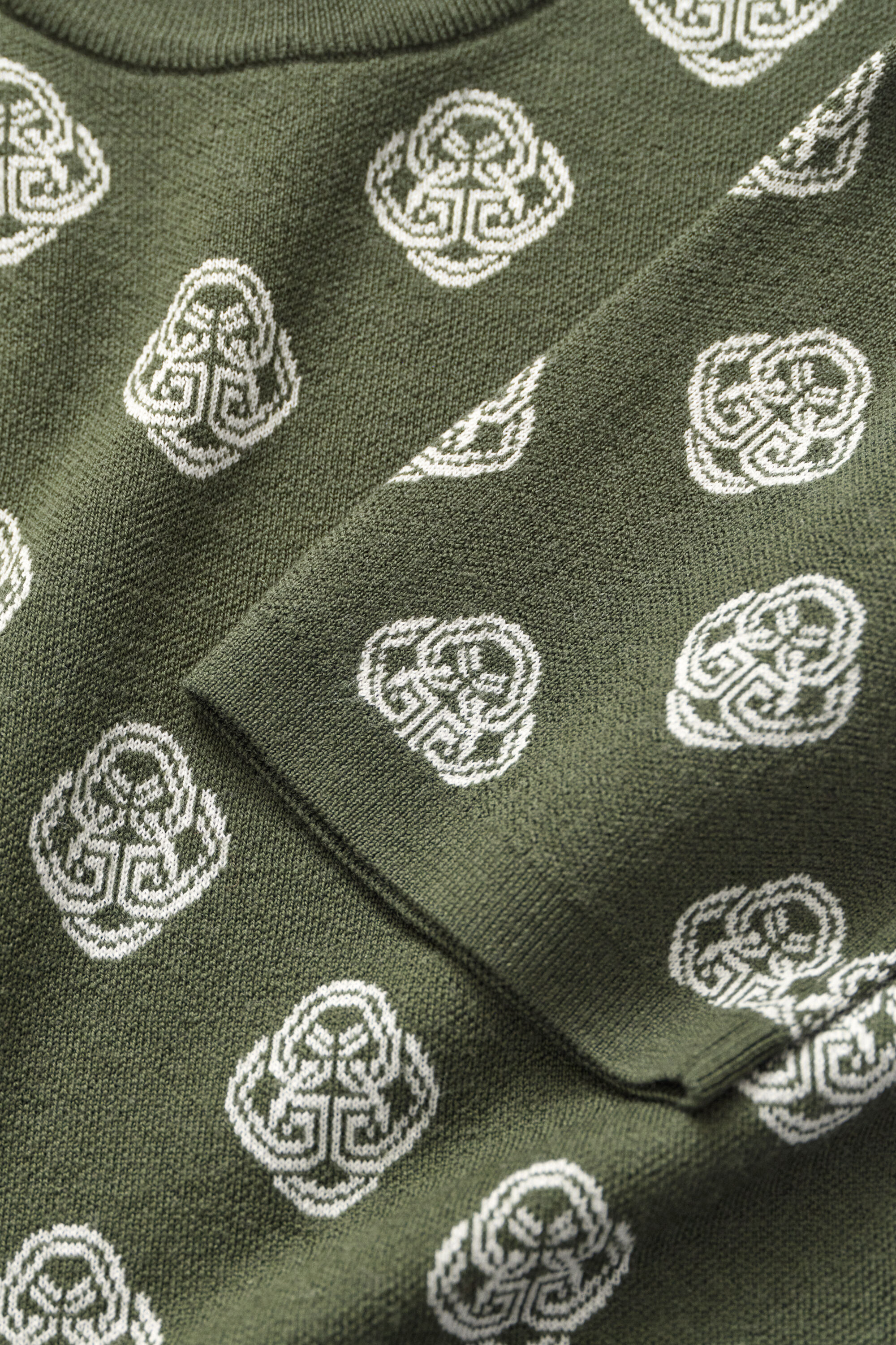 Jacquard trui met monogram