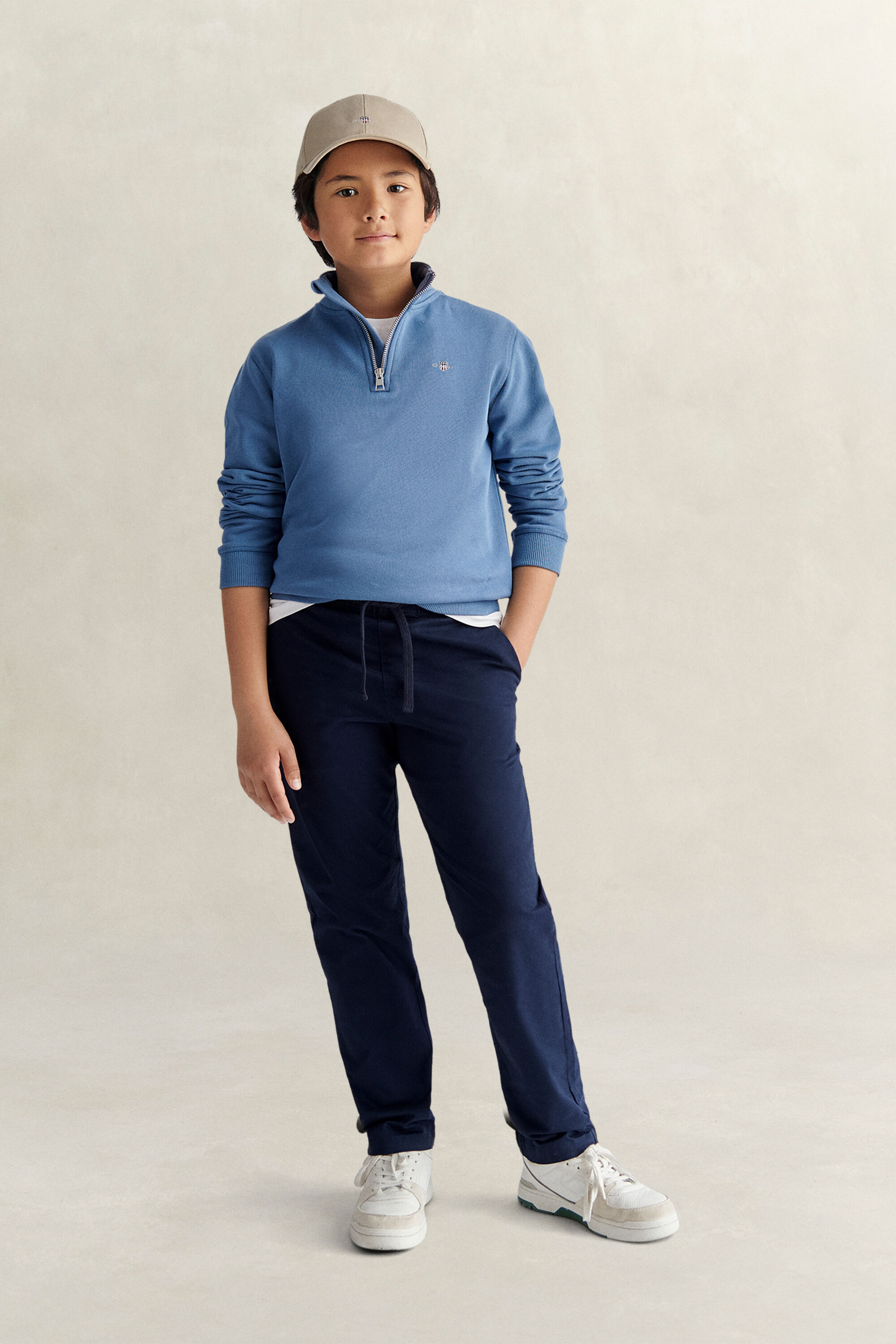 Sweat-shirt à demi-zip avec écusson Ado Garçon