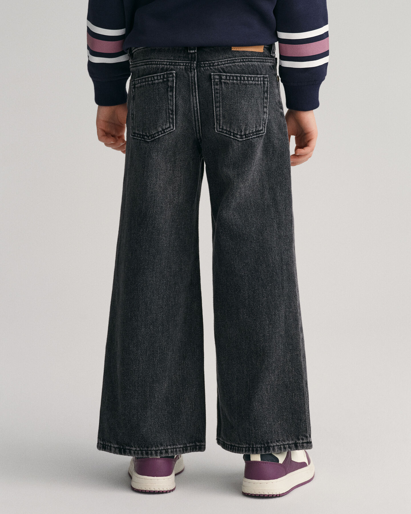 Girls jeans met wijde pijpen
