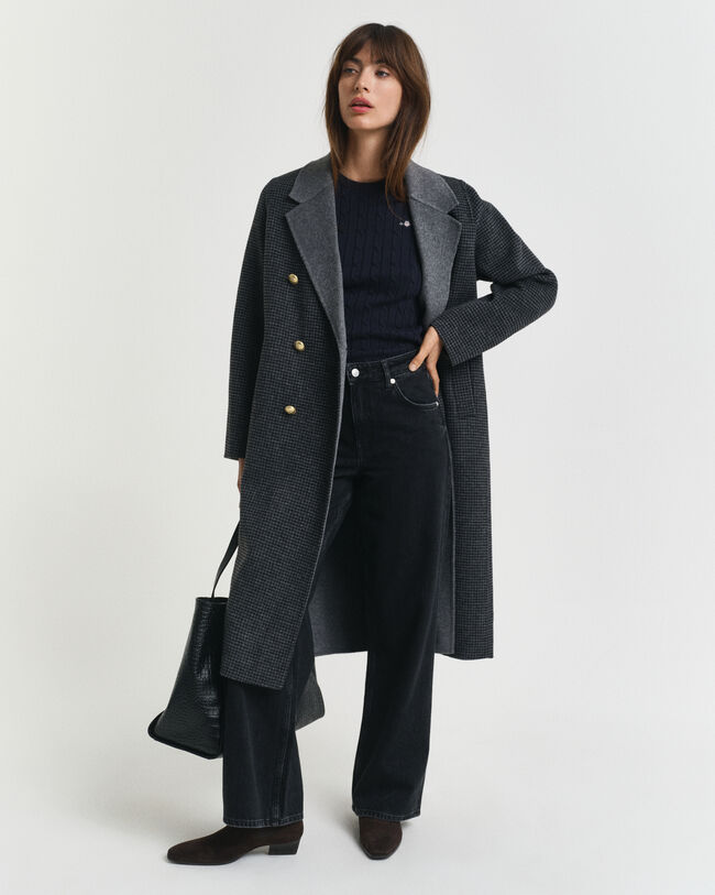 Pull en maille de coton stretch à torsades