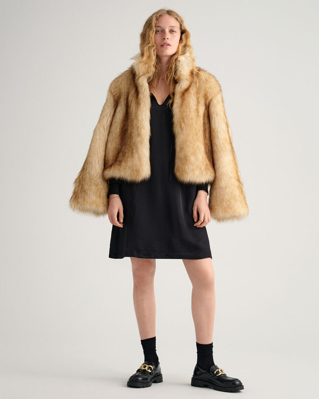 Jurk met opstaande kraag