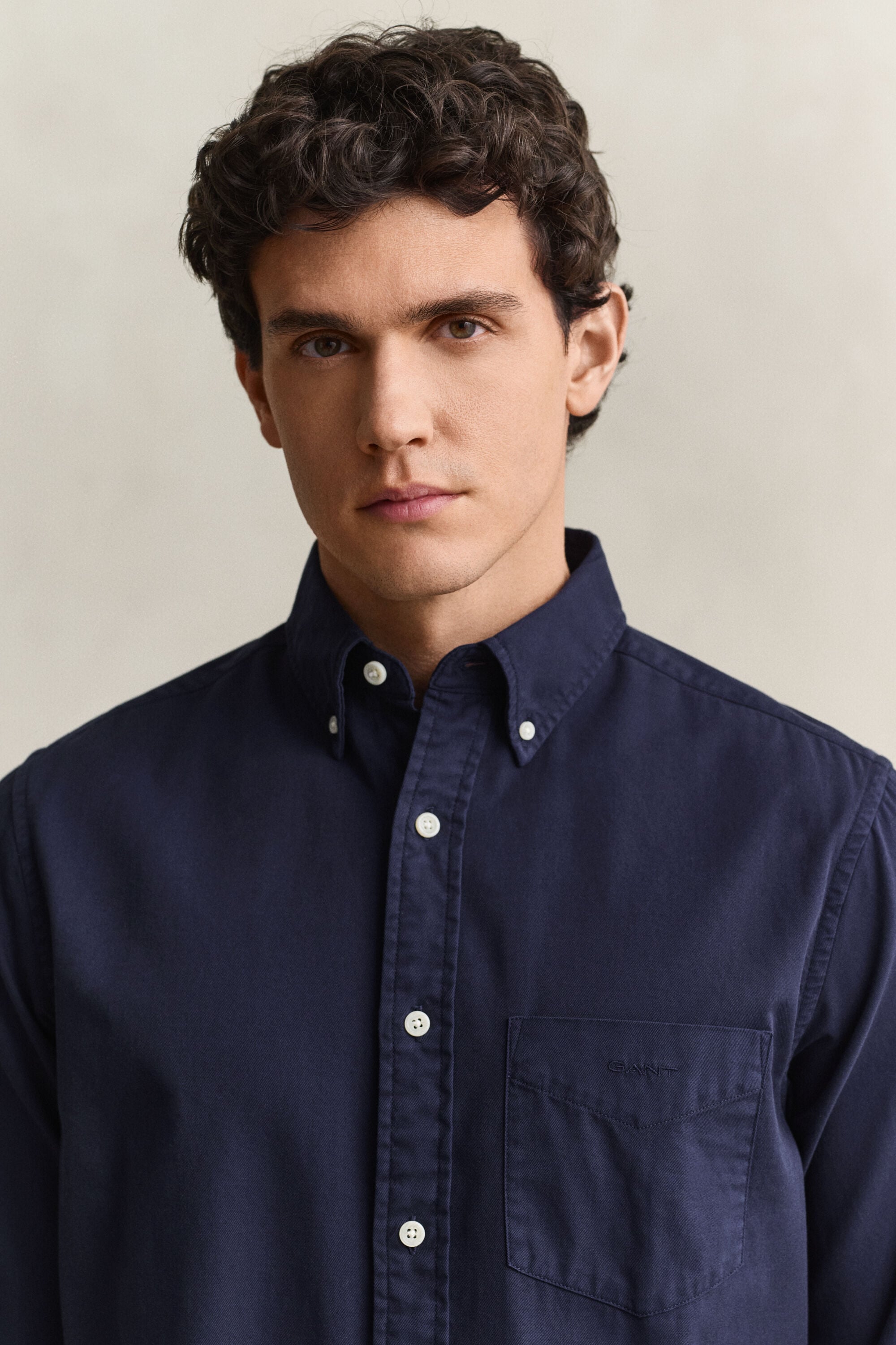 Chemise coupe regular en sergé