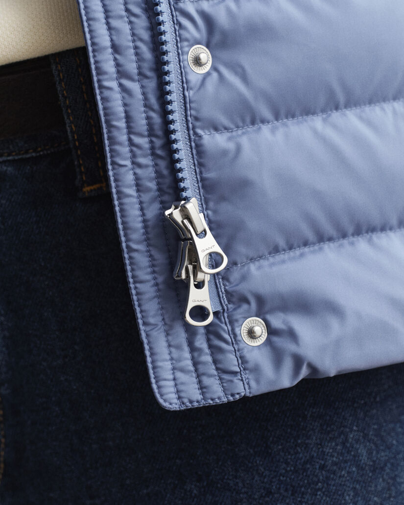 Lichte donsbodywarmer