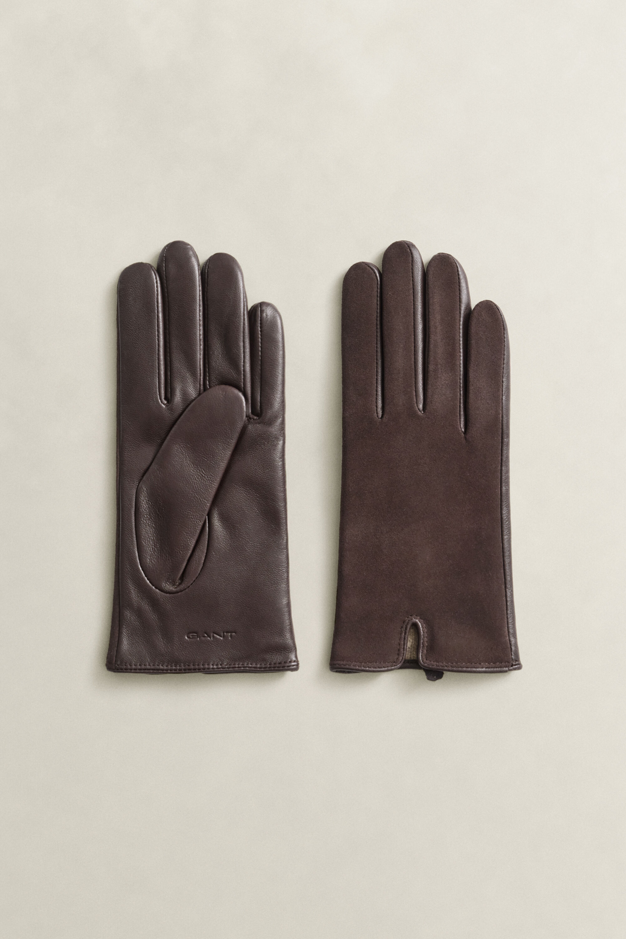 Gants en cuir et daim