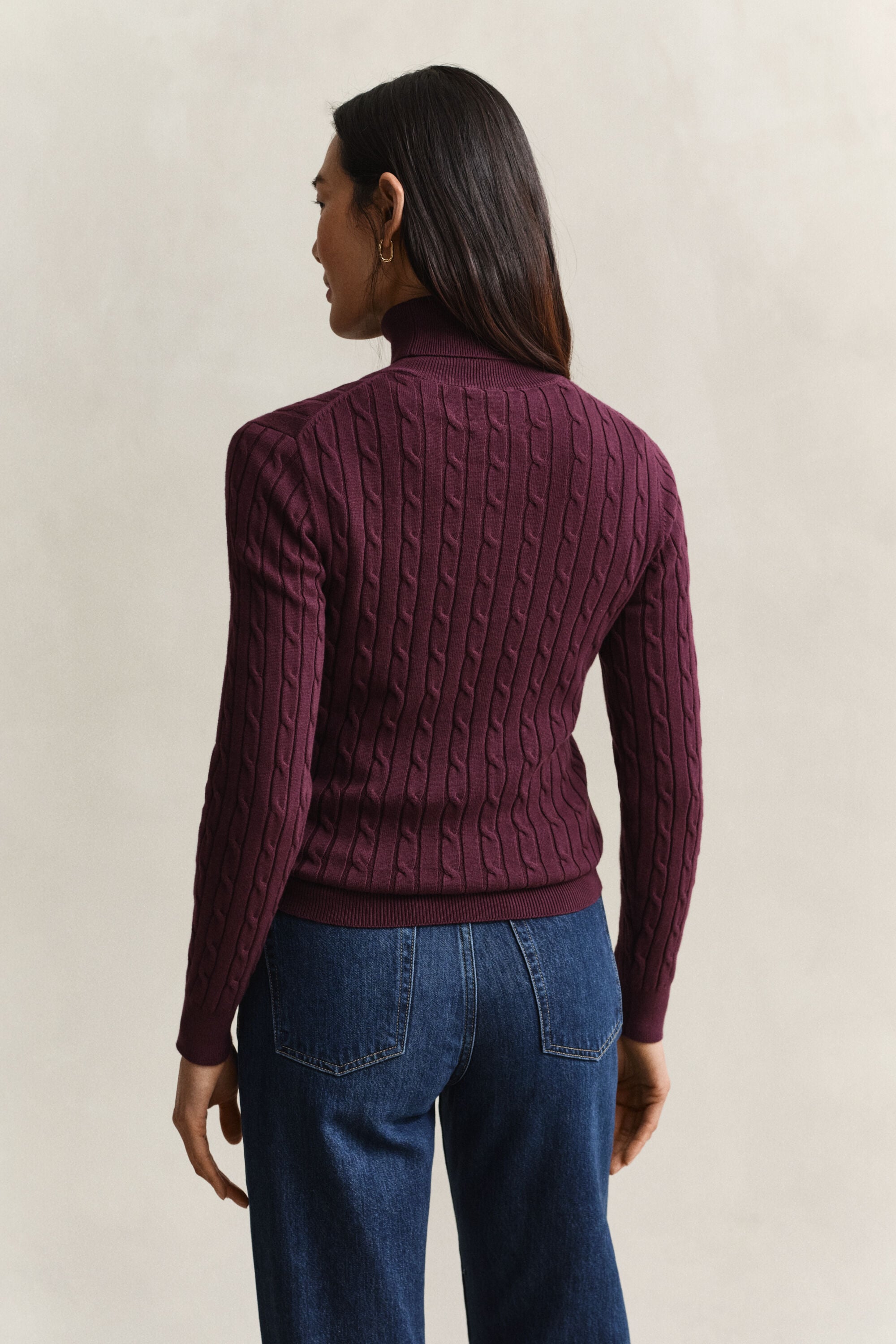 Pull col roulé en maille de coton stretch à torsades