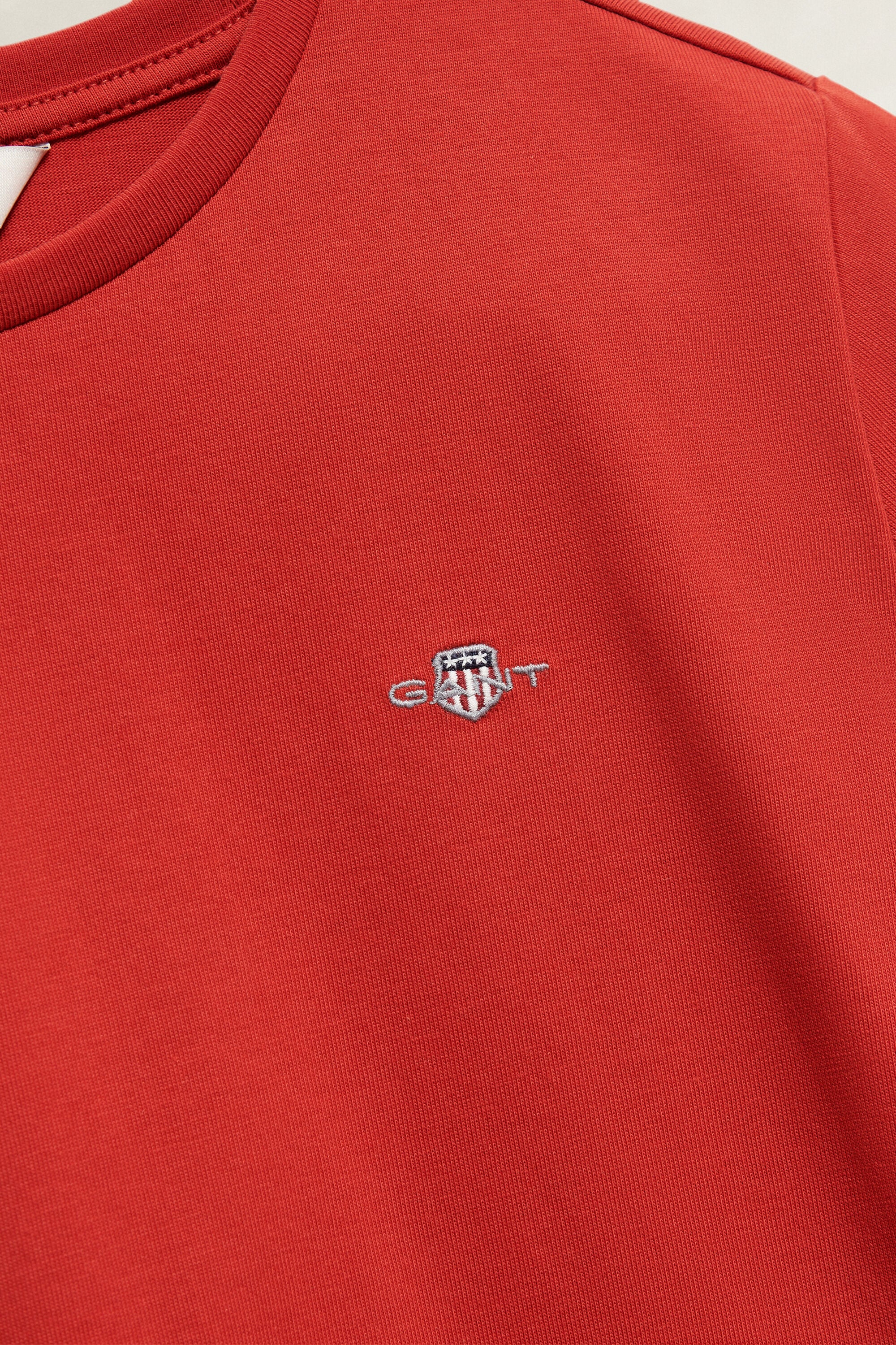T-shirt Shield Ado