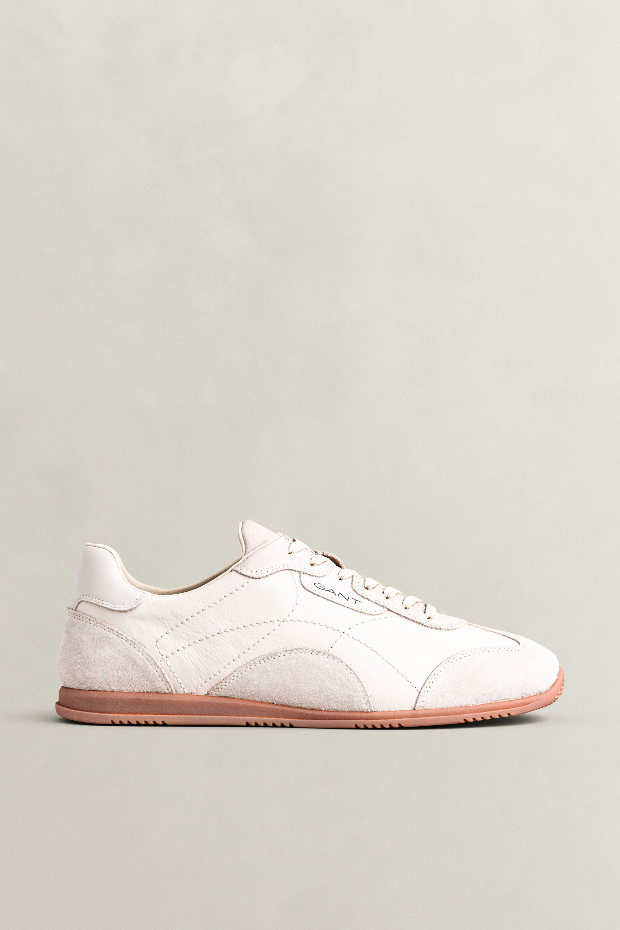 Baskets en cuir et daim Spearclub