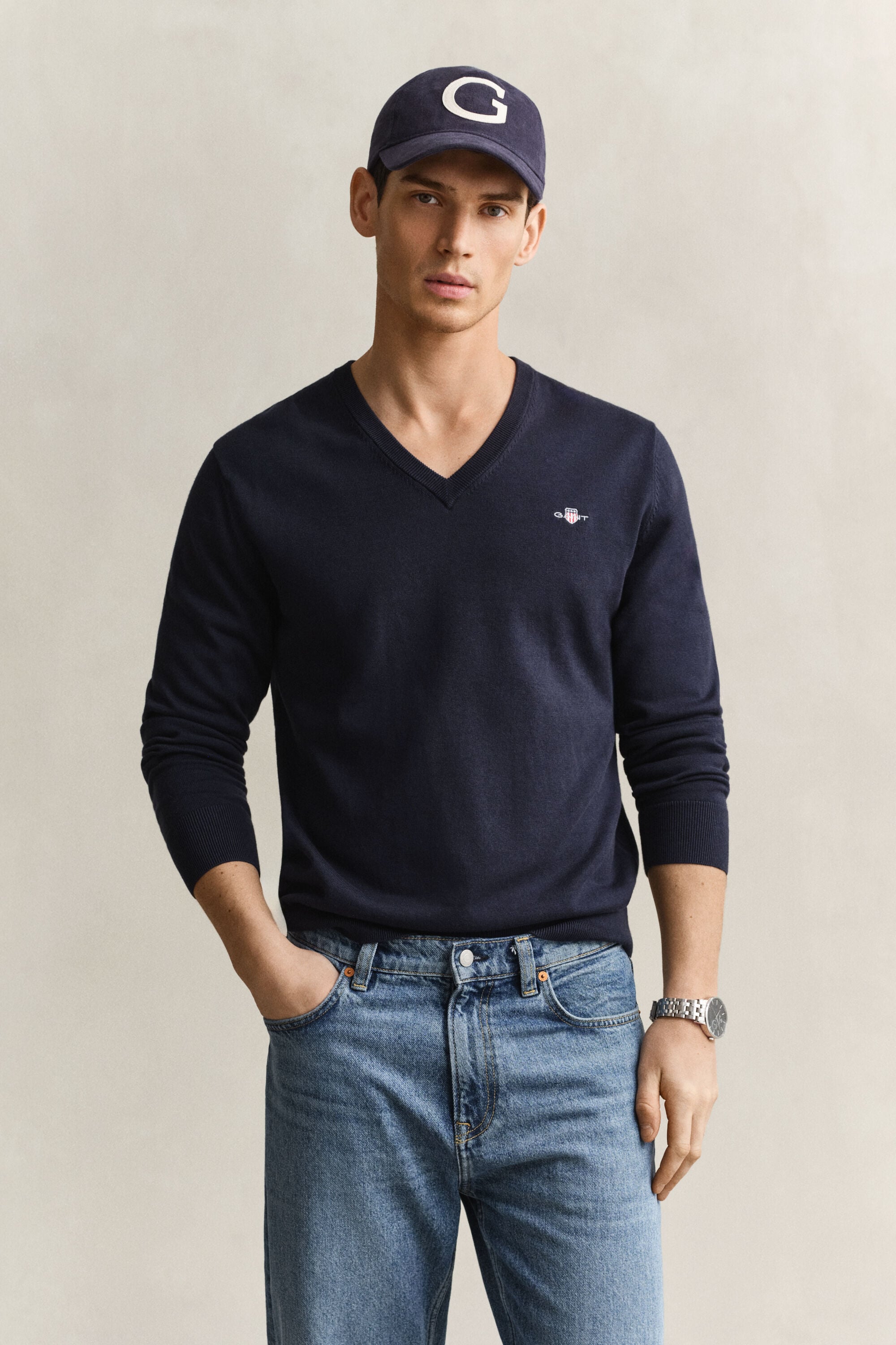 Pull col V en coton classique