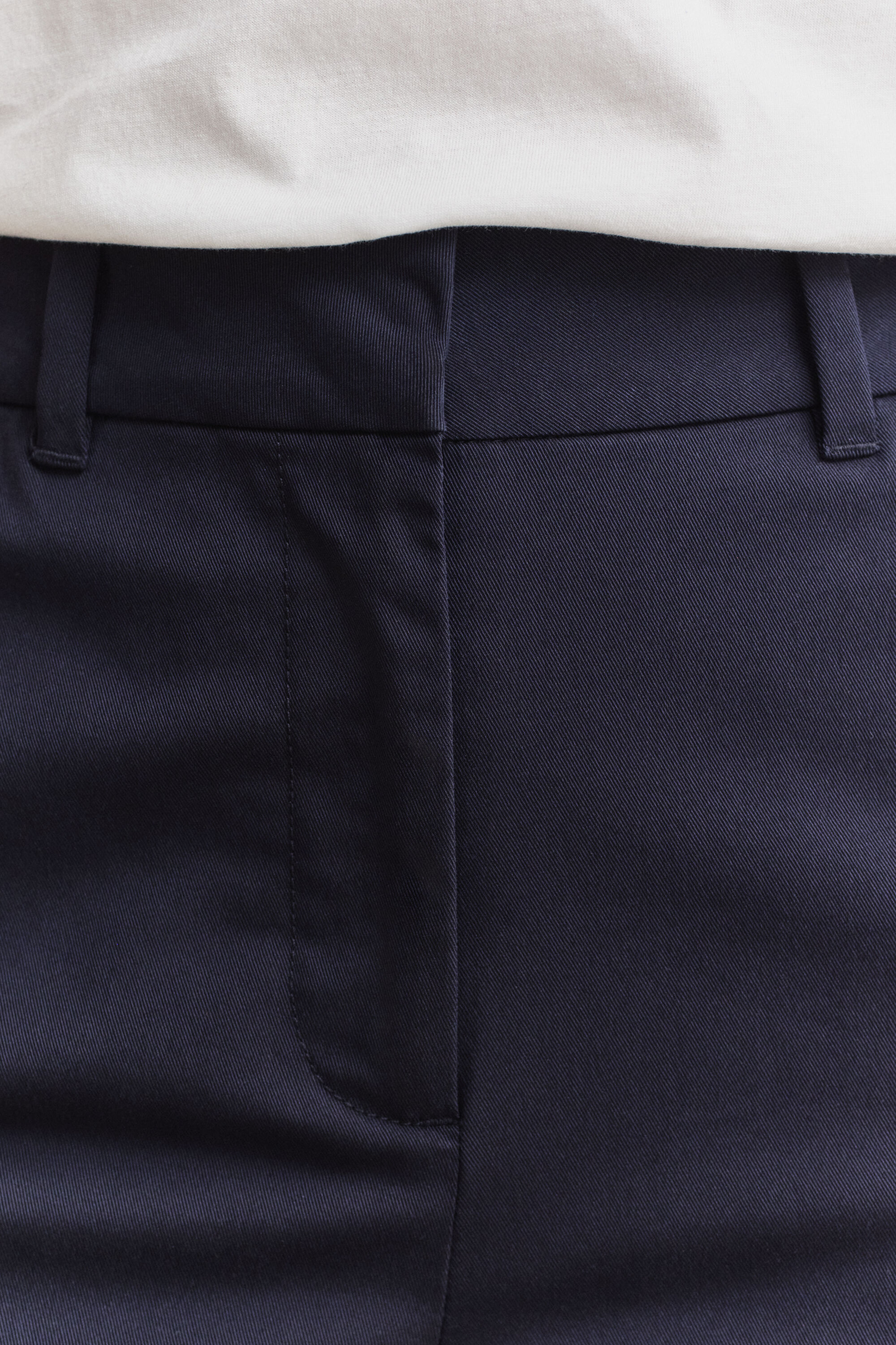 Pantalon habillé coupe slim