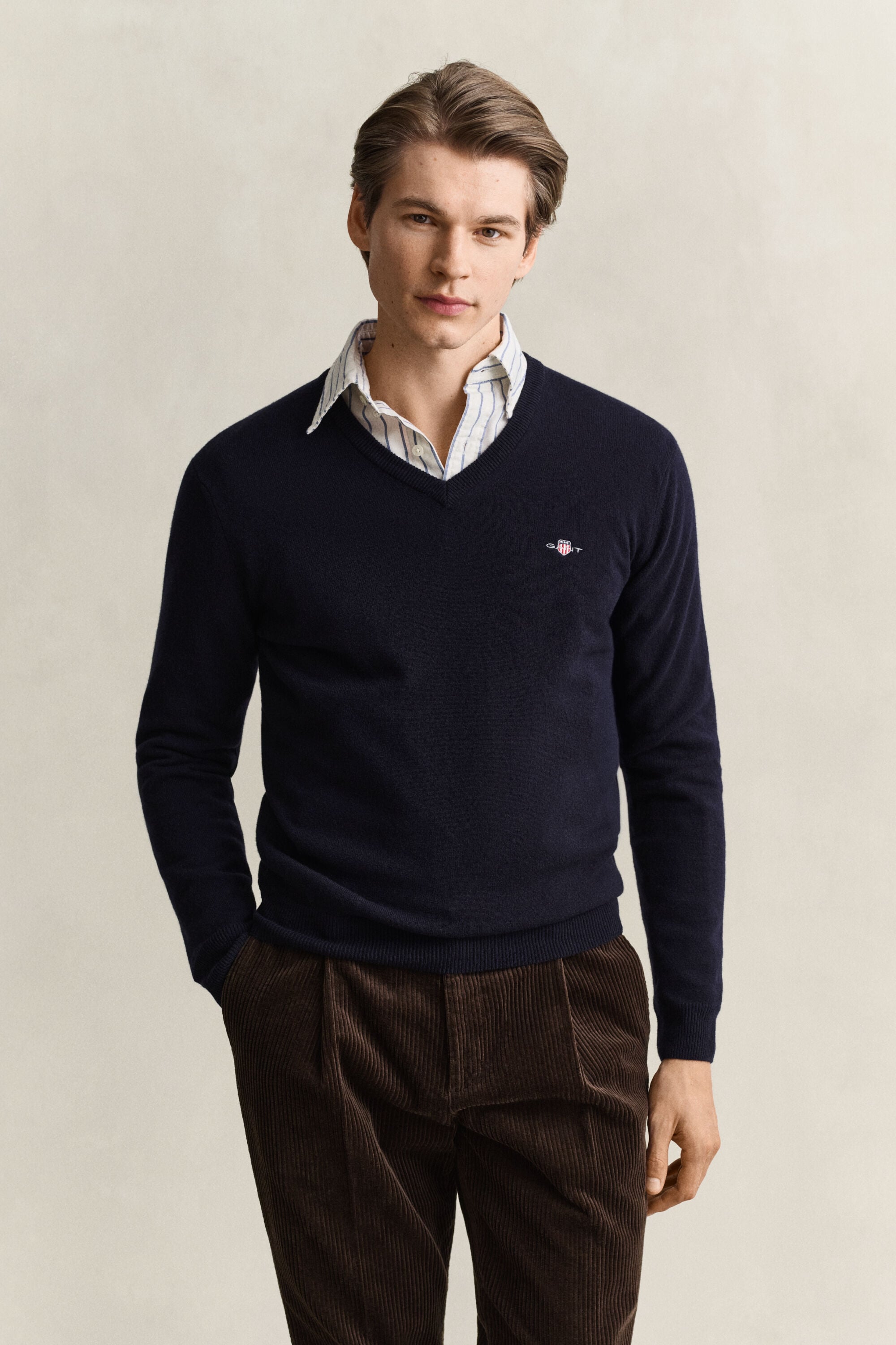 Pull col V en laine d’agneau