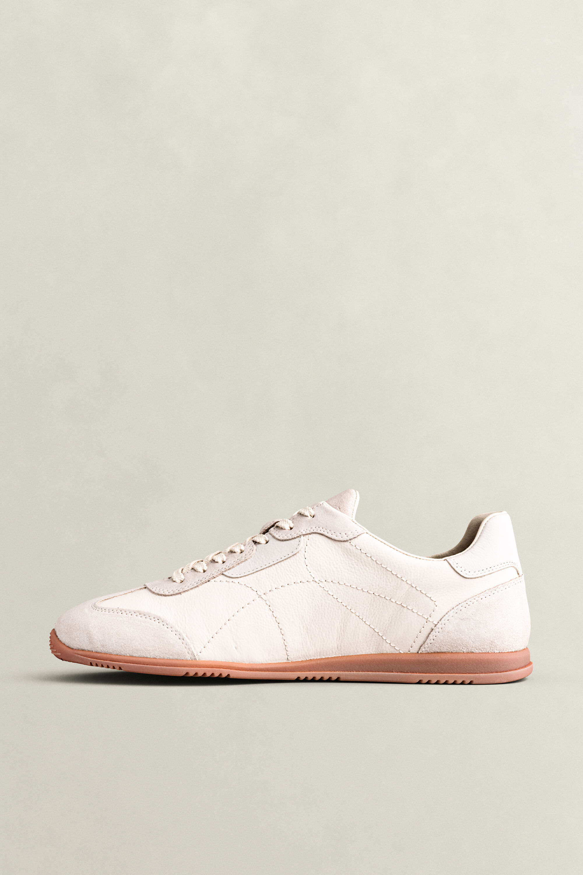 Baskets en cuir et daim Spearclub