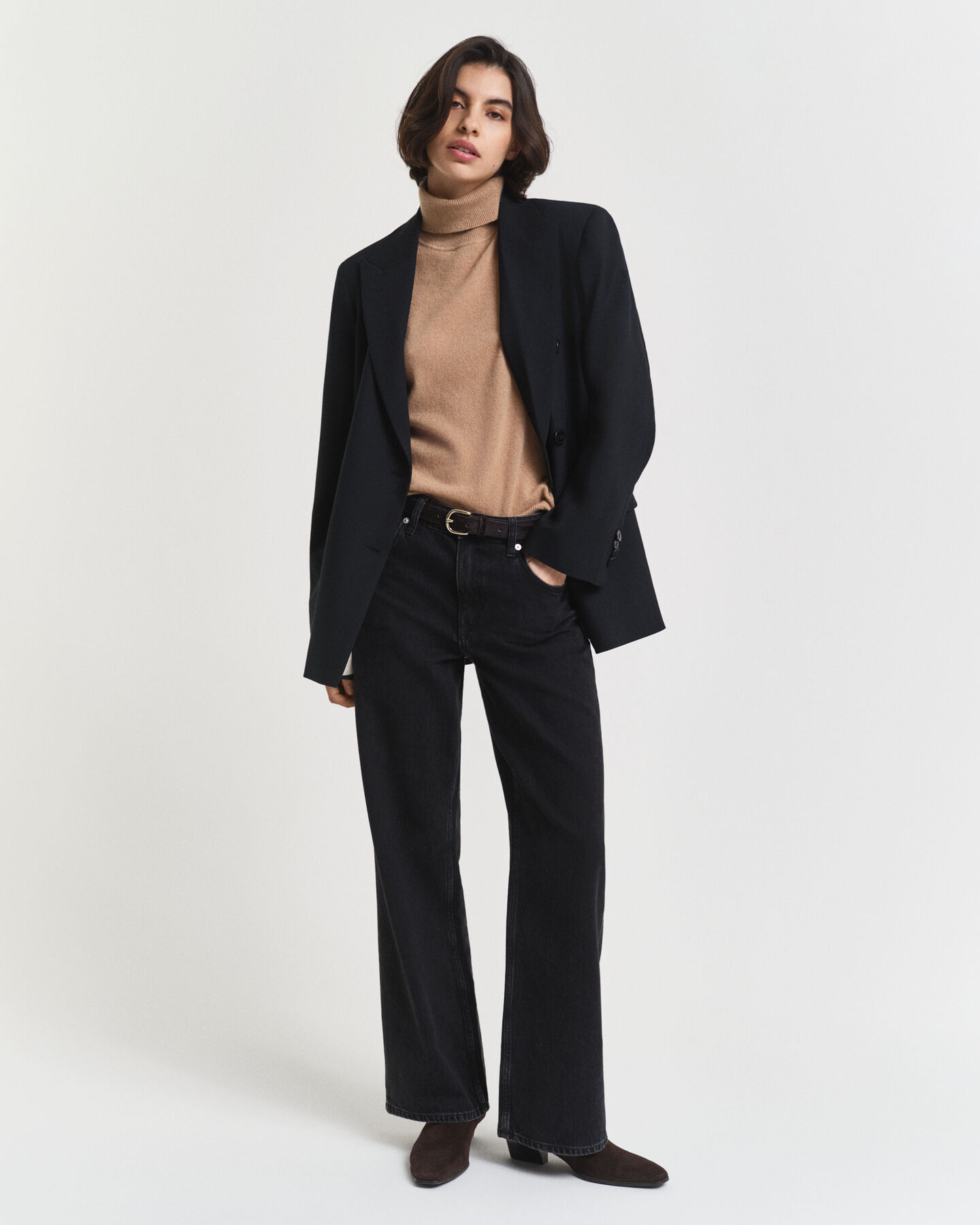 Pull col roulé en cachemire à manches courtes