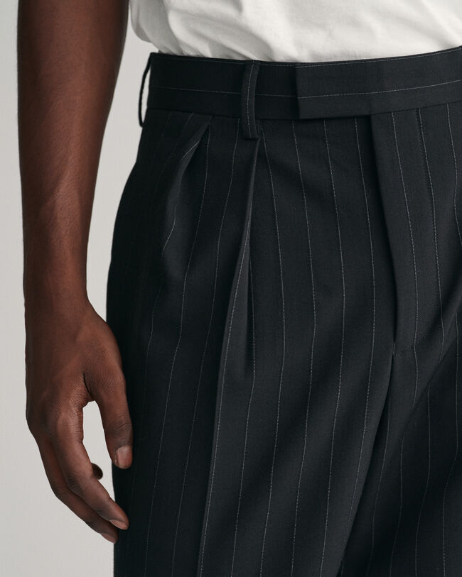 Pantalon de costume plissé à rayures tennis