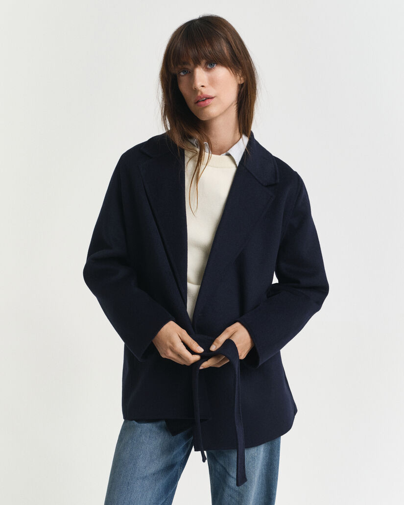 Veste cousue main avec ceinture