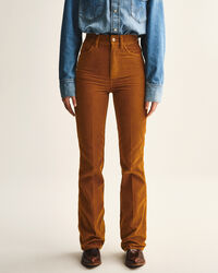 Jean Bootcut en velours côtelé Wrangler x GANT