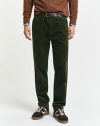 Pantalon chino regular fit en velours côtelé