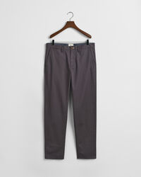 Pantalon chino coupe regular en sergé