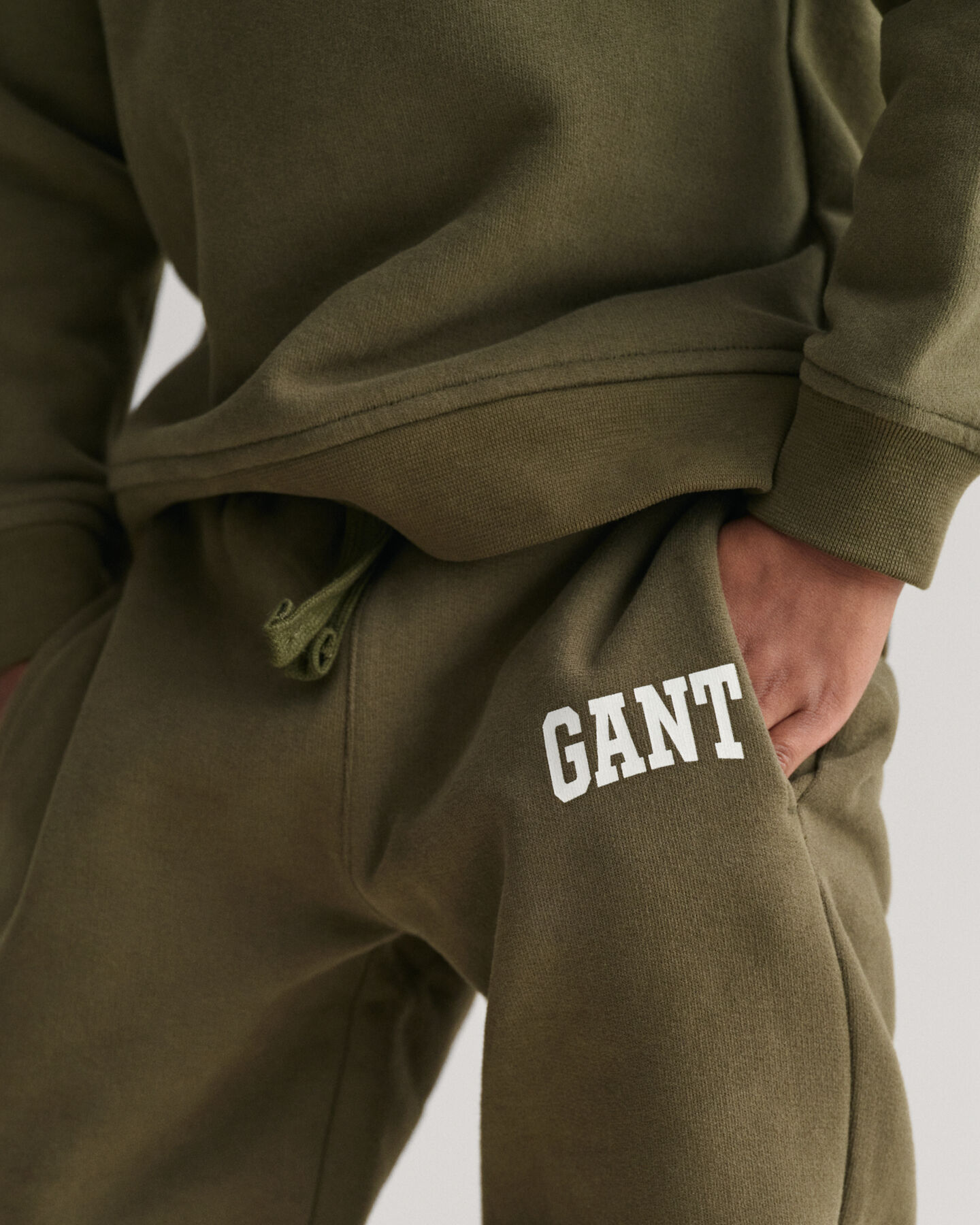 Kids GANT Arch Graphic joggingbroek