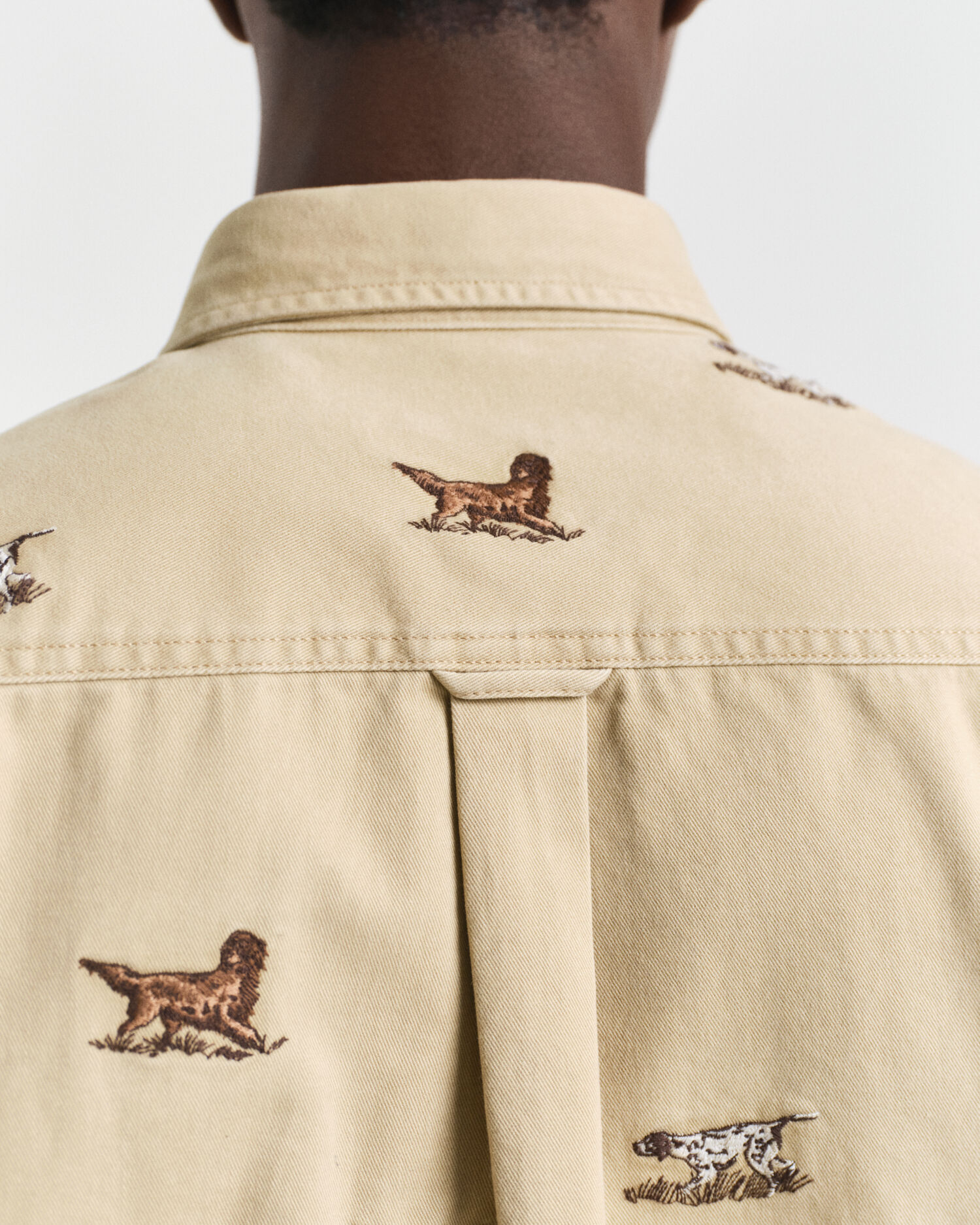 Relaxed Fit geborduurd hemd van keperstof