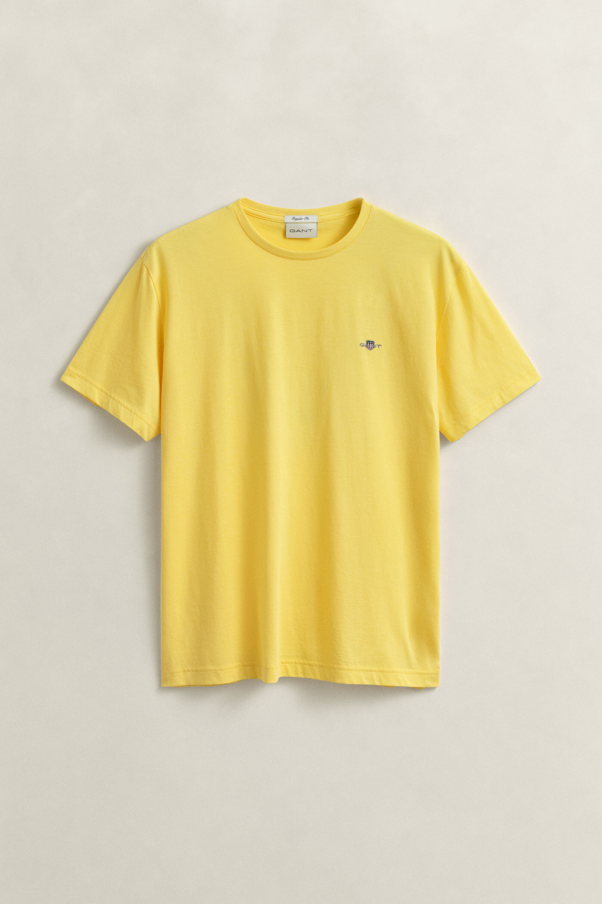 T-shirt coupe regular Shield