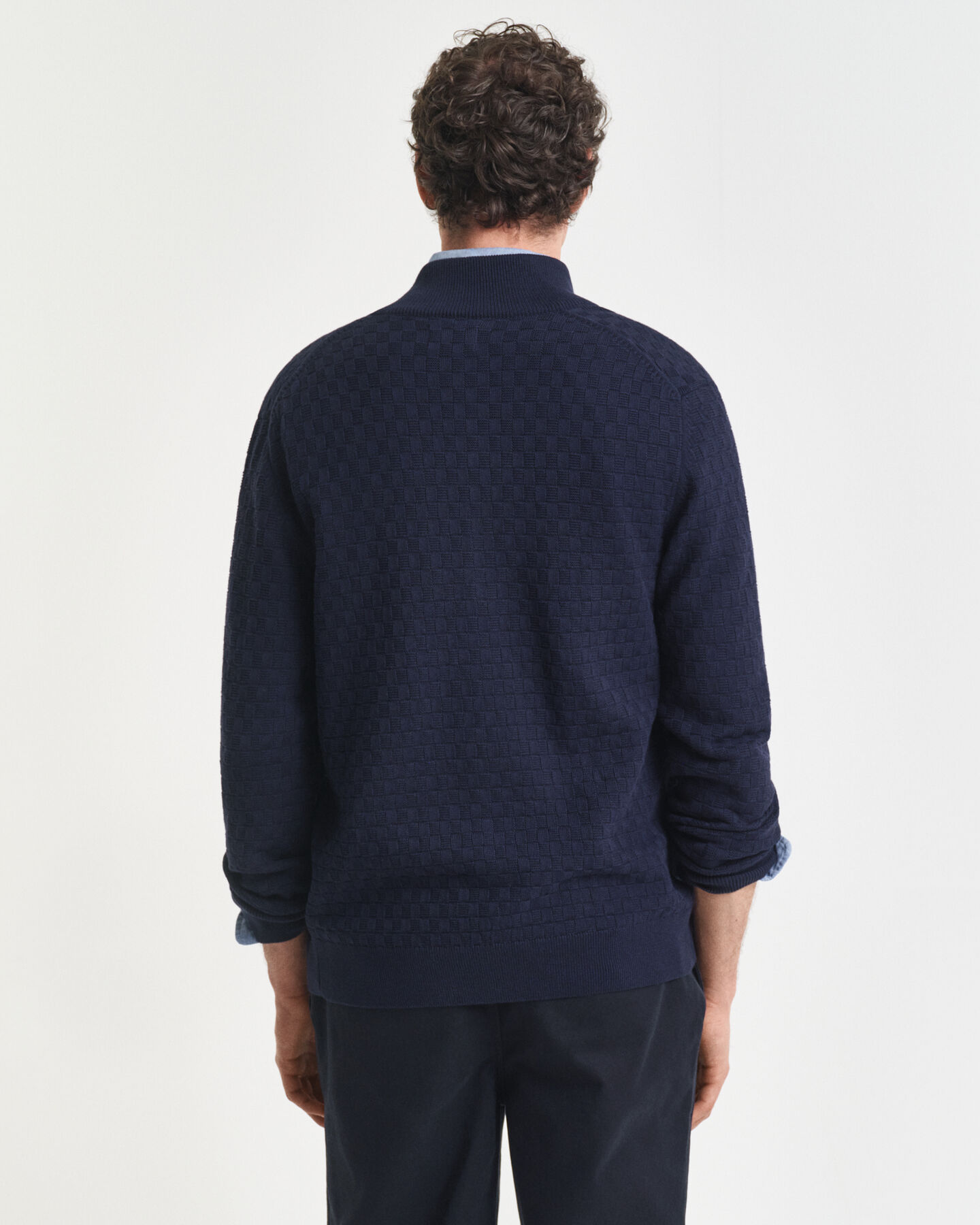 Pull zippé texturé