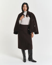 Halflange, handgestikte wikkelrok