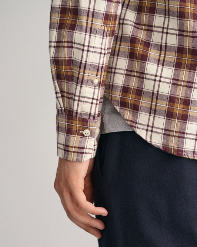 Chemise regular fit en coton Oxford bross&eacute; &agrave; carreaux