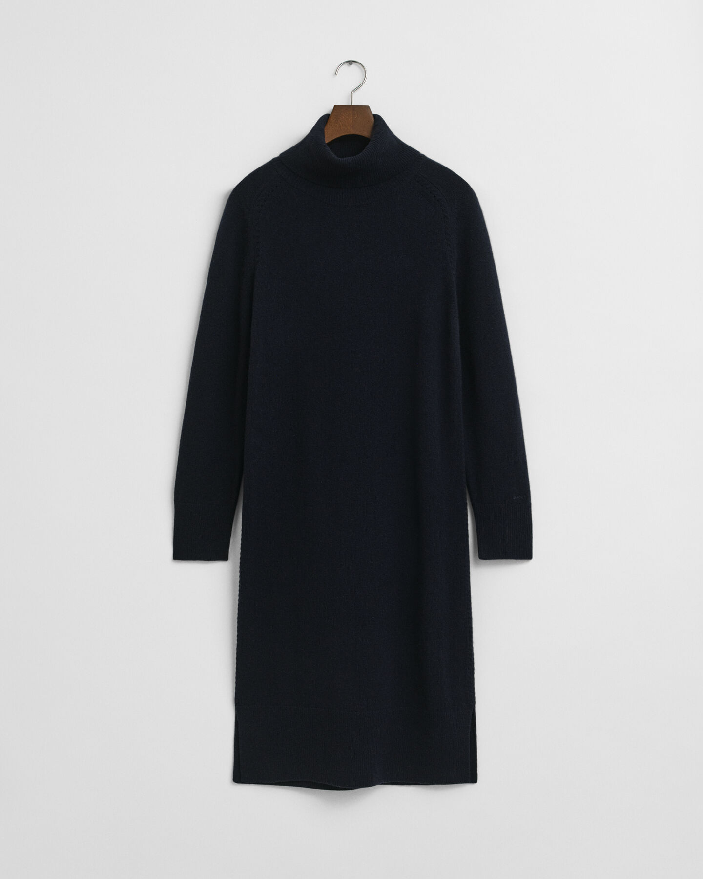 Robe col roulé avec finitions en maille