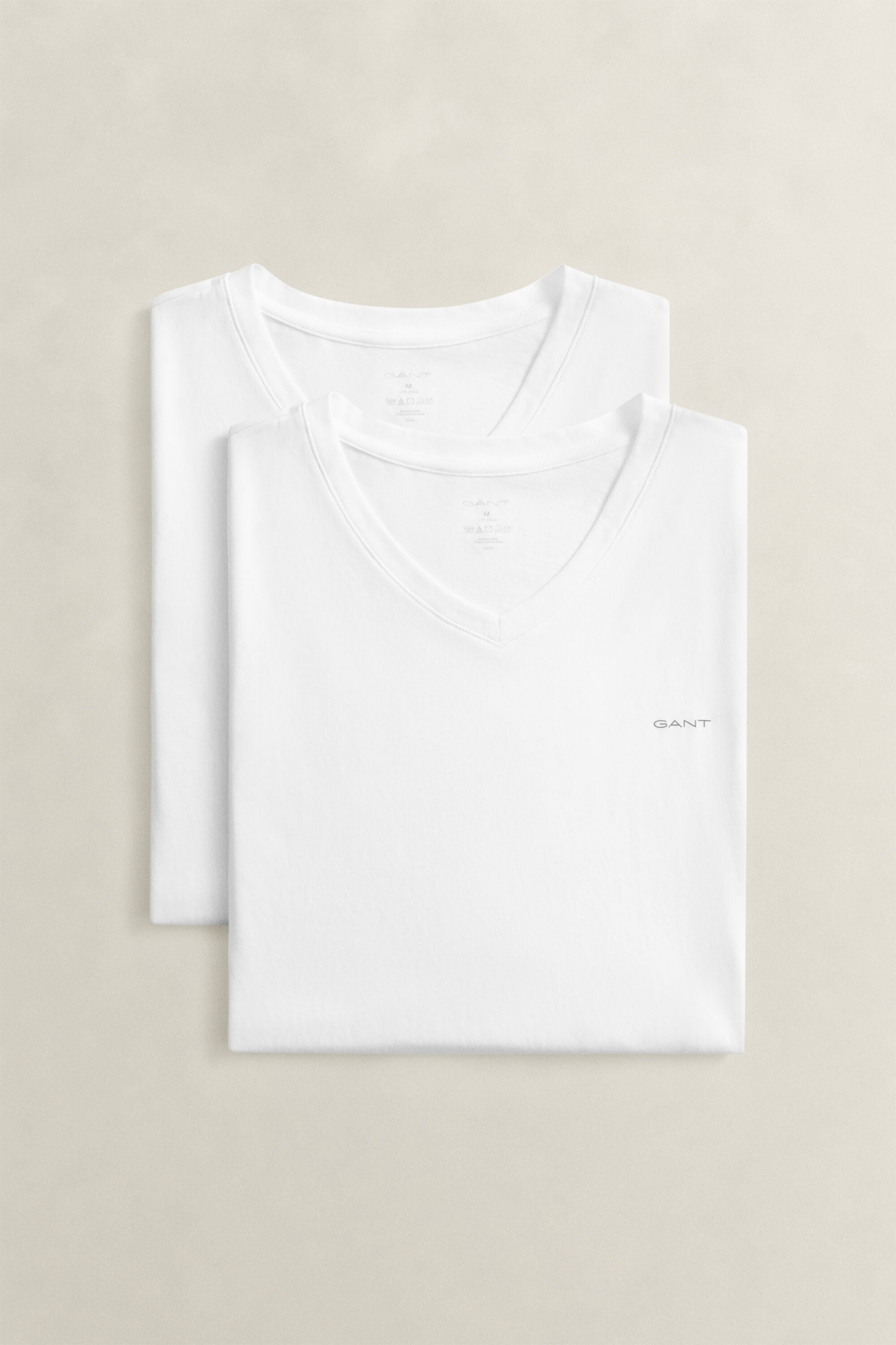 Lot de 2 t-shirts col V