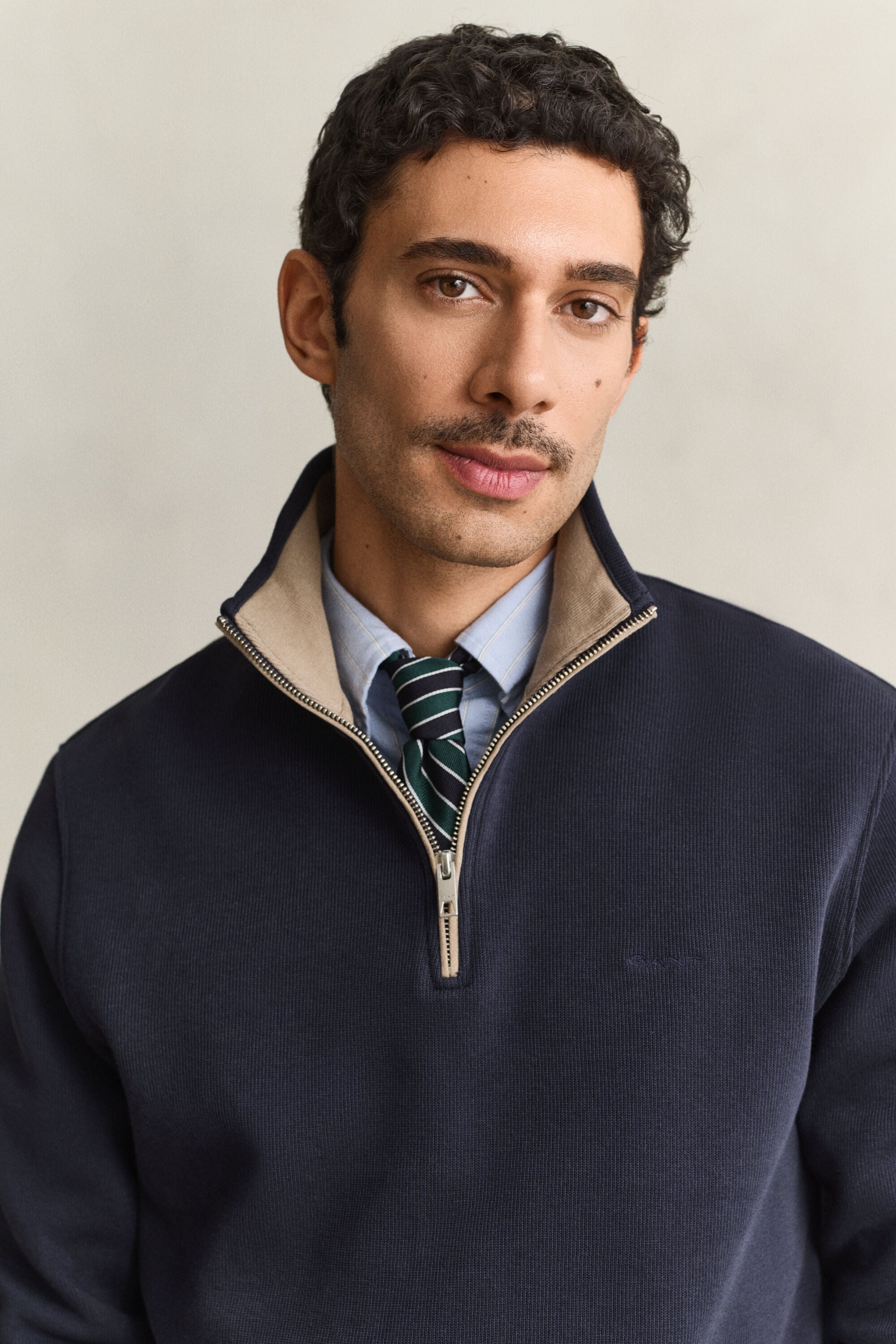 Sacker Rib sweatshirt met korte rits