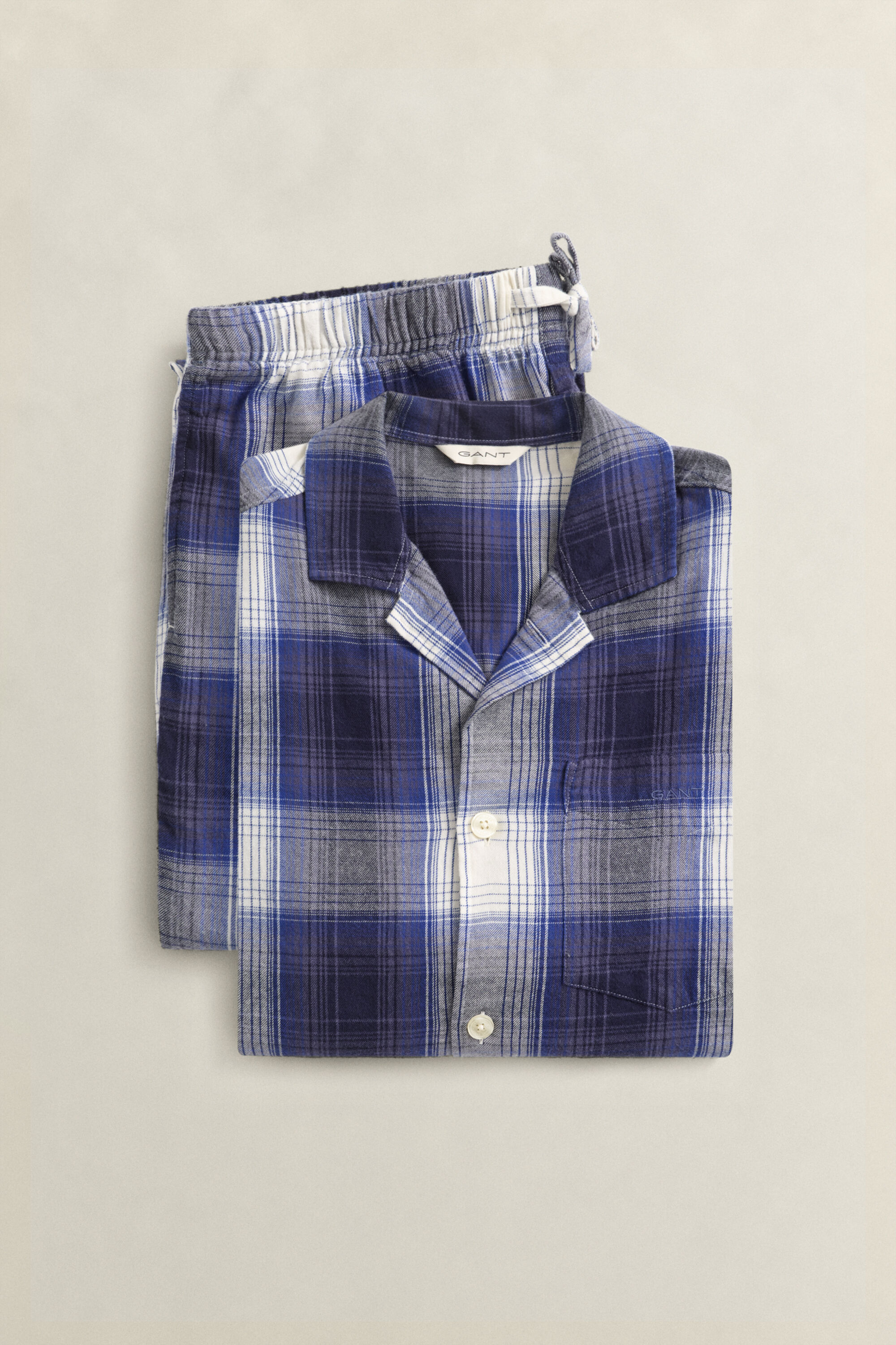 Coffret cadeau pyjama en flanelle à carreaux