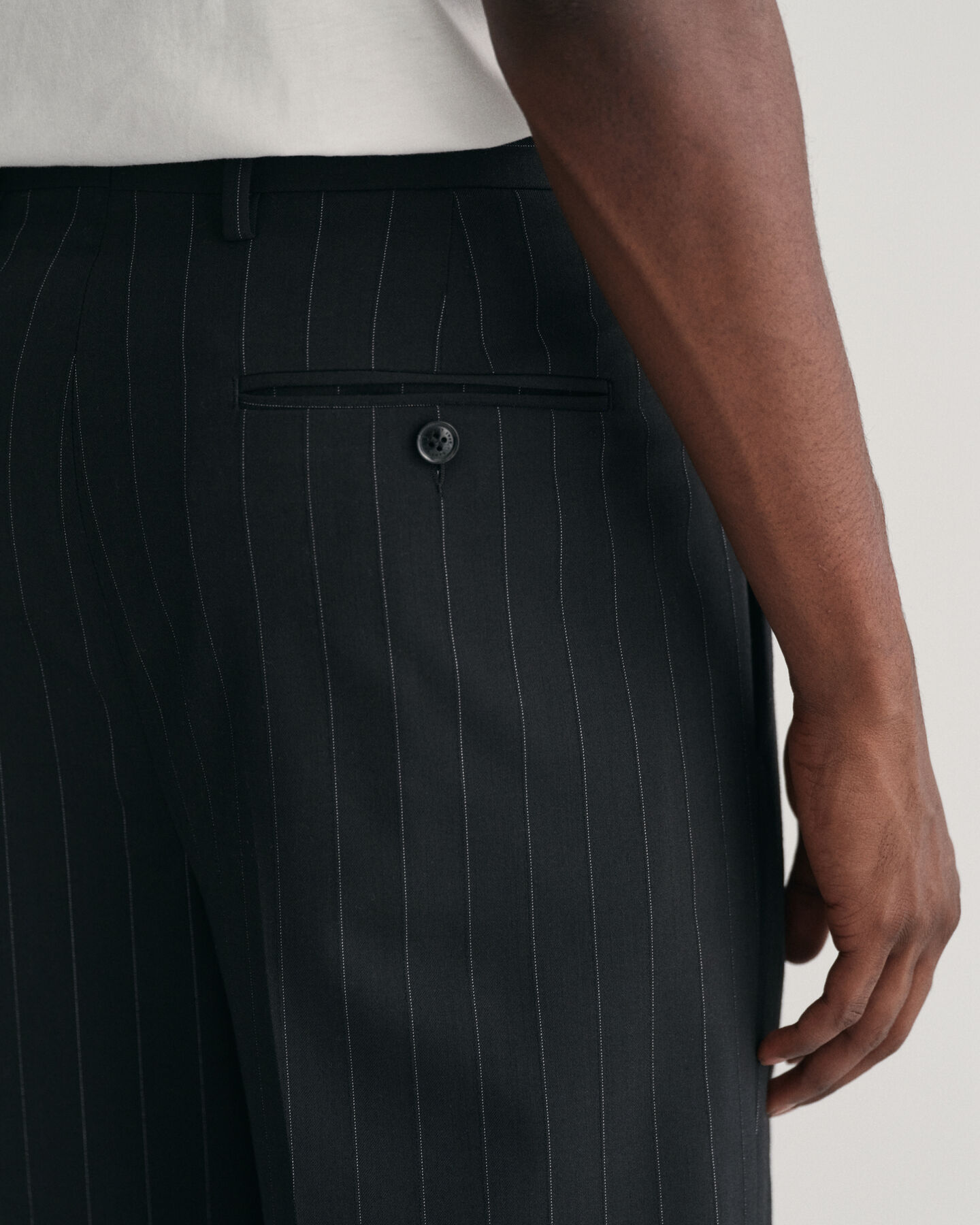 Pantalon de costume plissé à rayures tennis