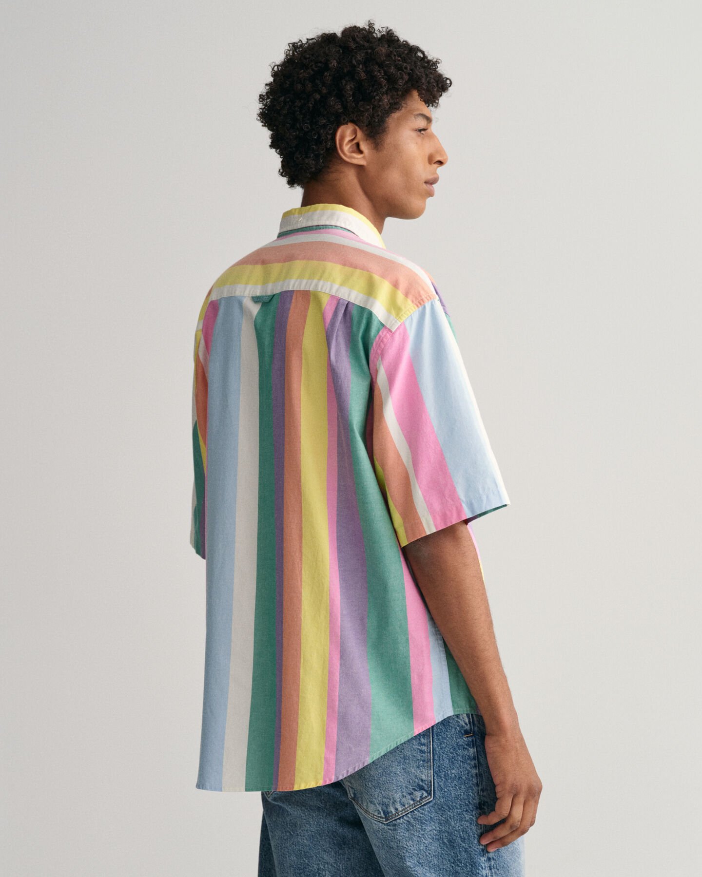 Relaxed Fit Oxford-overhemd met korte mouwen en veelkleurige strepen