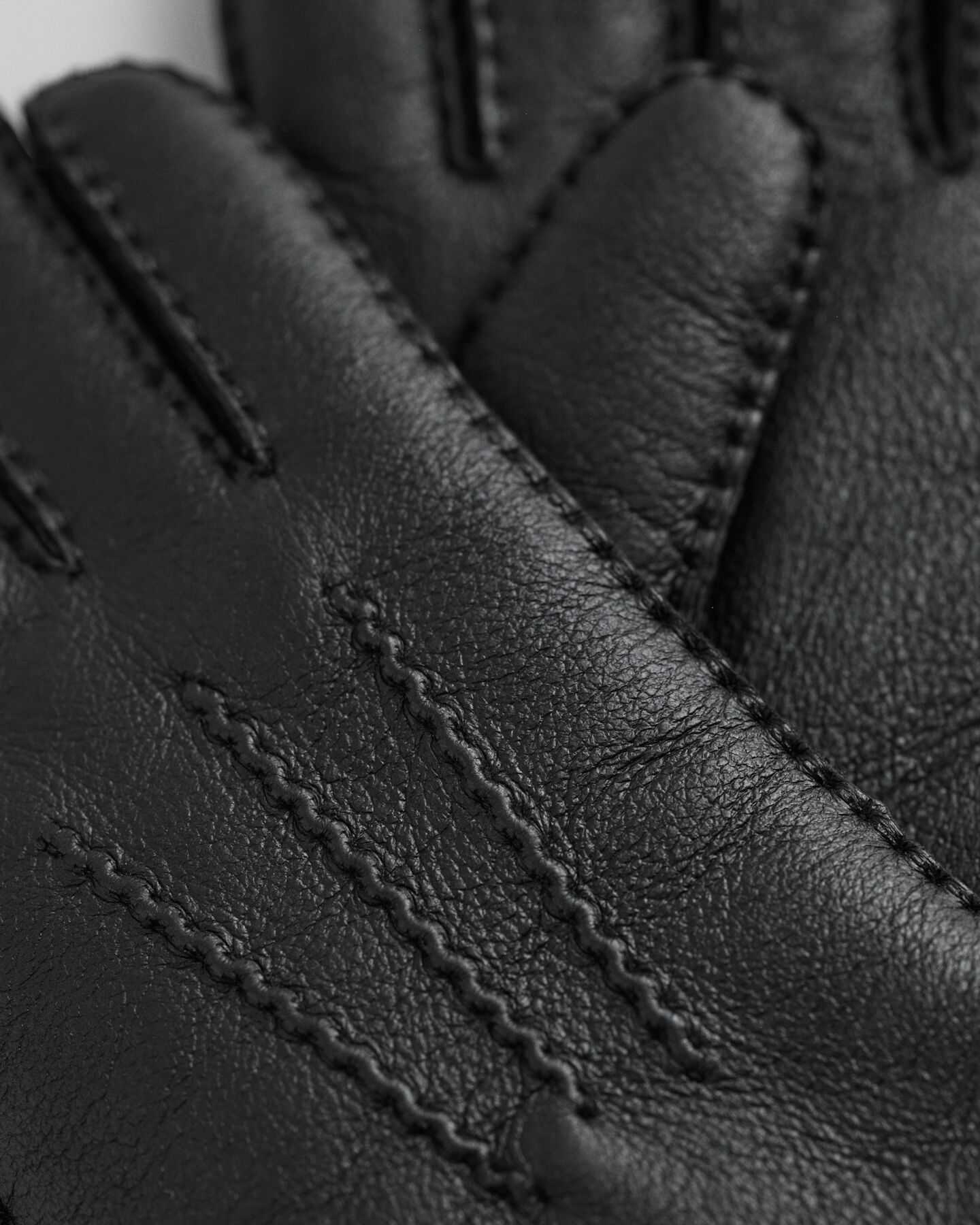 Gants en peau lainée