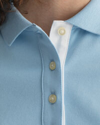 Piqu&eacute; poloshirt met contrasterende kraag