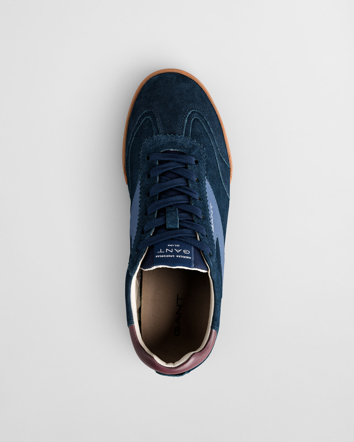 Baskets en daim Baylle