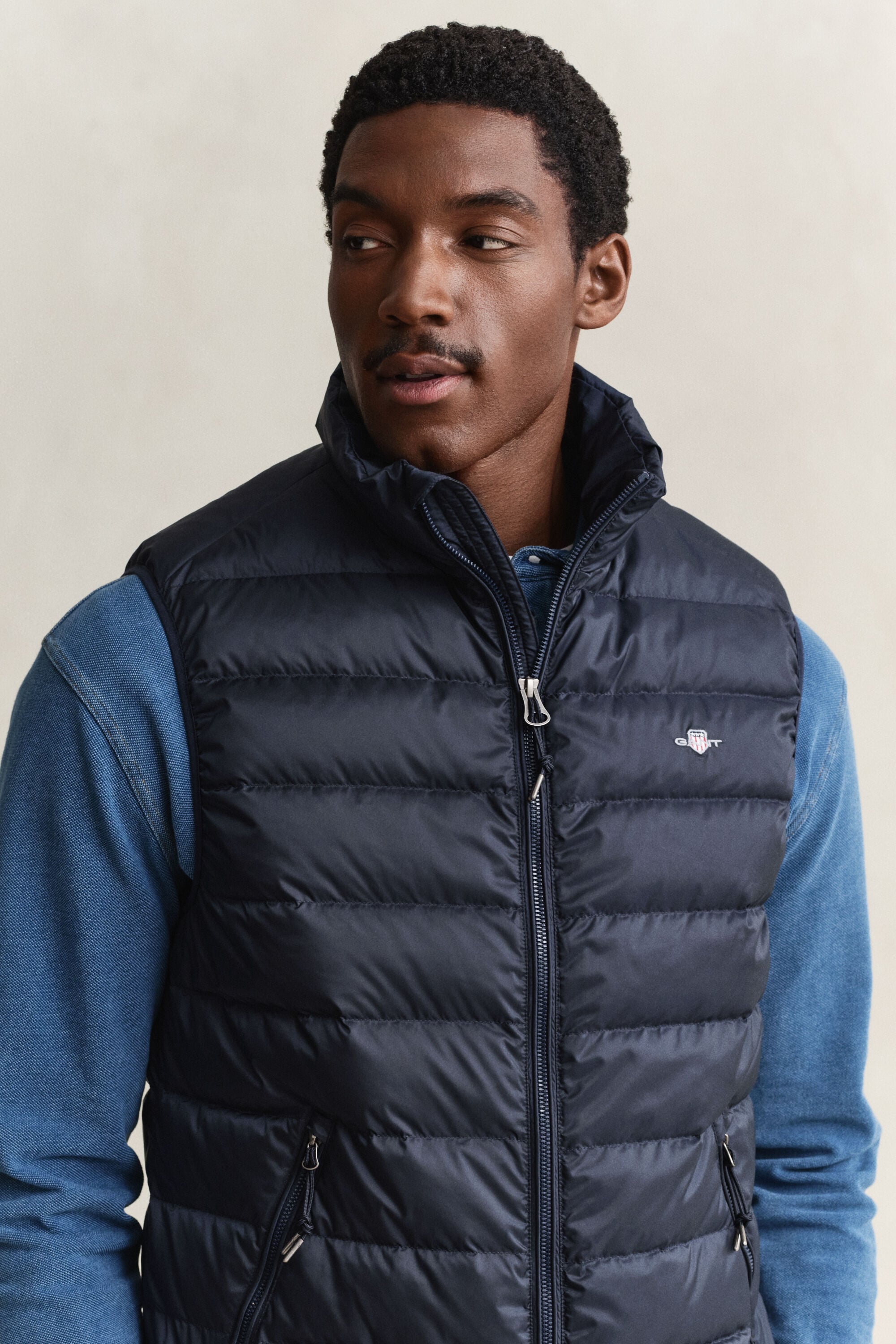 Lichte donsbodywarmer